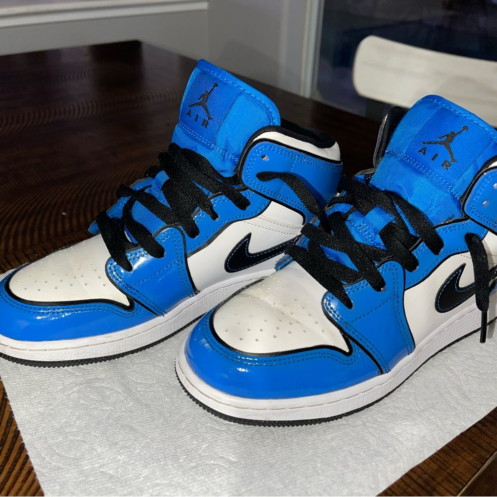 Air Jordan 1 Mid SE Signal Blue(GS) 5.5 Y